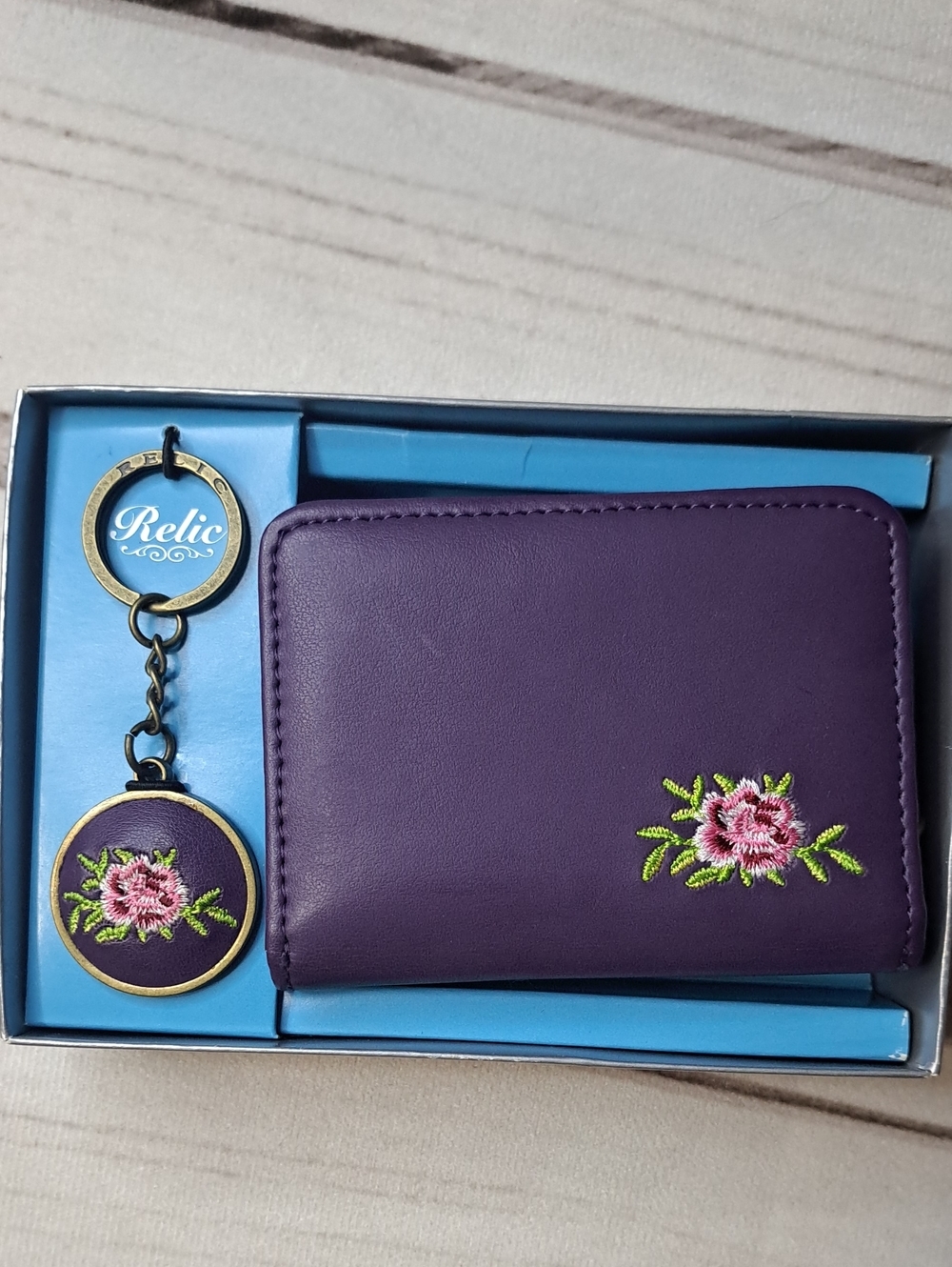 Relic Purple Leather Floral Embroidered Wallet and Keychain Set